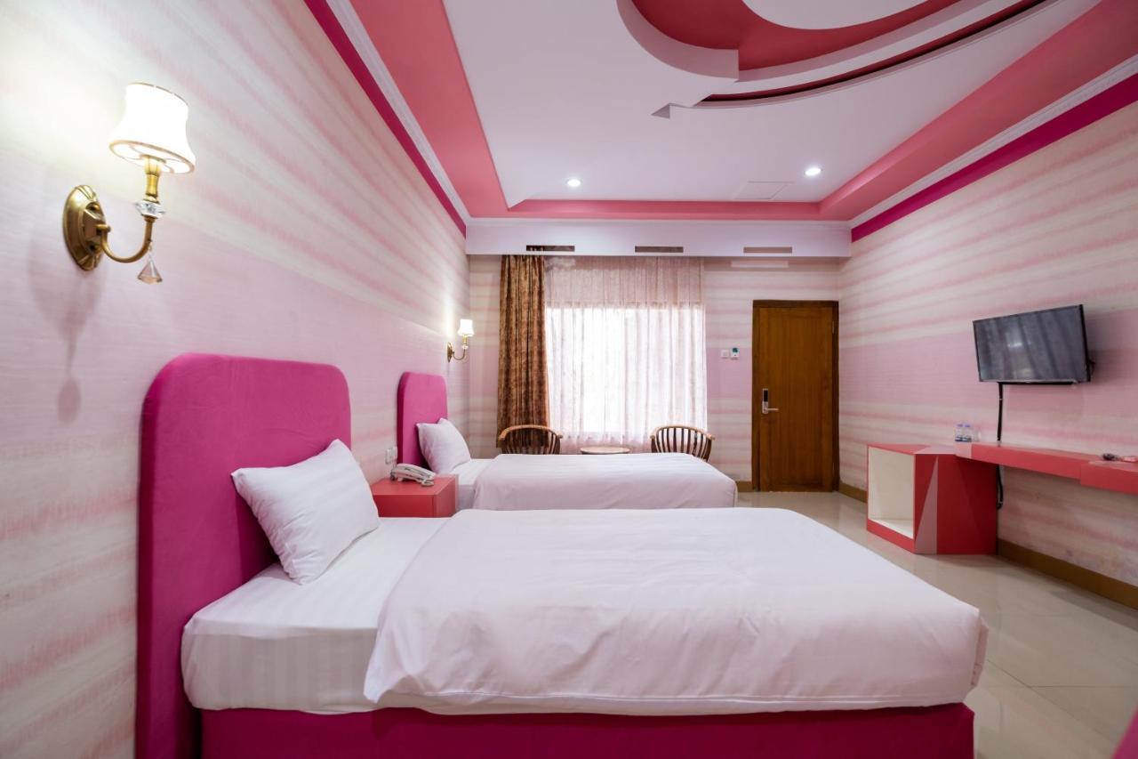 Sartini Inn Jogja Yogyakarta Esterno foto