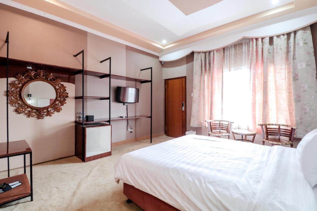 Sartini Inn Jogja Yogyakarta Esterno foto