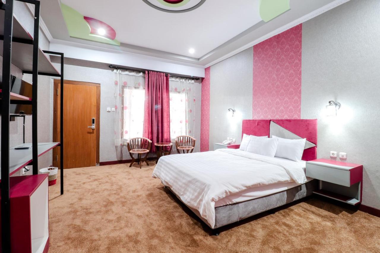 Sartini Inn Jogja Yogyakarta Esterno foto