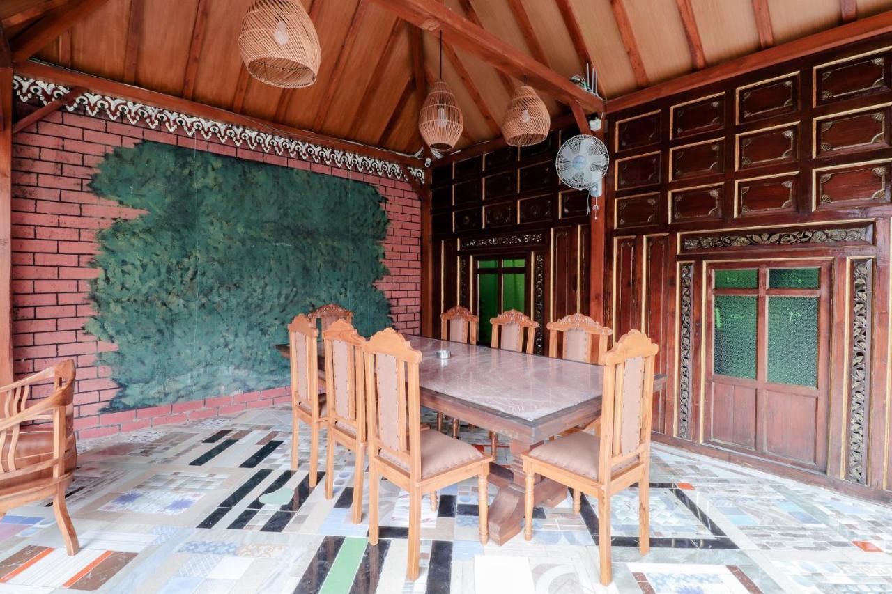 Sartini Inn Jogja Yogyakarta Esterno foto