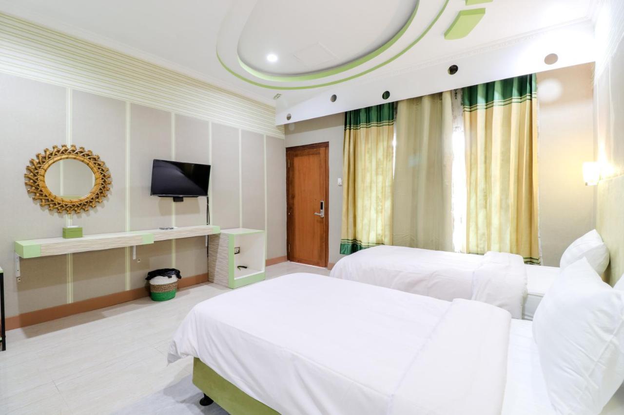 Sartini Inn Jogja Yogyakarta Esterno foto