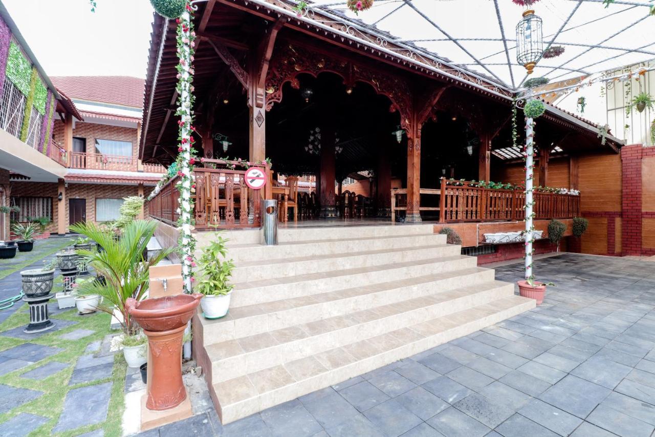 Sartini Inn Jogja Yogyakarta Esterno foto